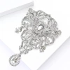 High-end, elegant and light luxury court pendant, large glass brooch, fashionable and elegant women's clothing, corsage accessory brooch Application Scenario